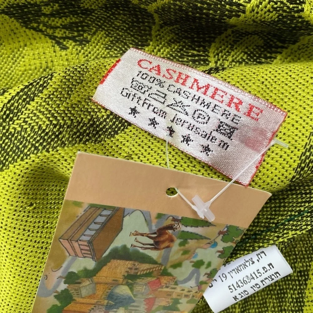 VERY LARGE 100% cashmere shawl Gift from Jerusalem NWT